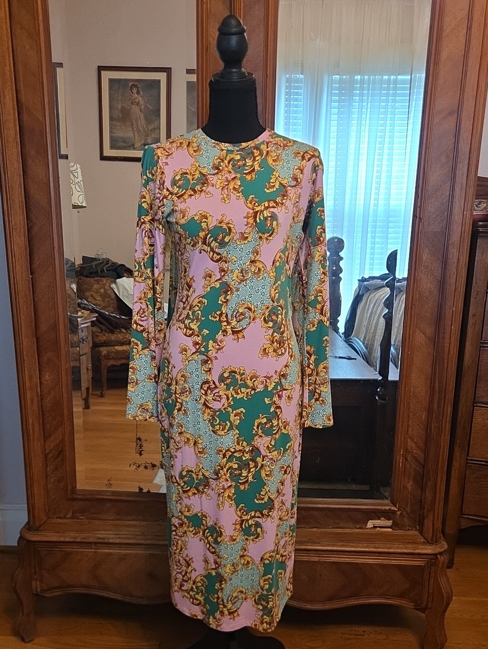 G by Giuliana Pink and Green Baroque-Print Long Sleeve Midi Dress